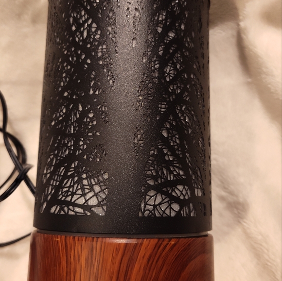 NWOT! Oil Diffuser (Electric) - Picture 2 of 10